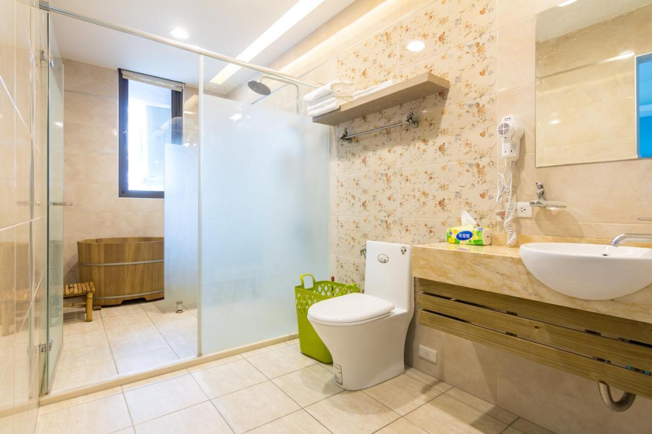 Jhongshan Building Bed And Breakfast Hualien Exterior foto
