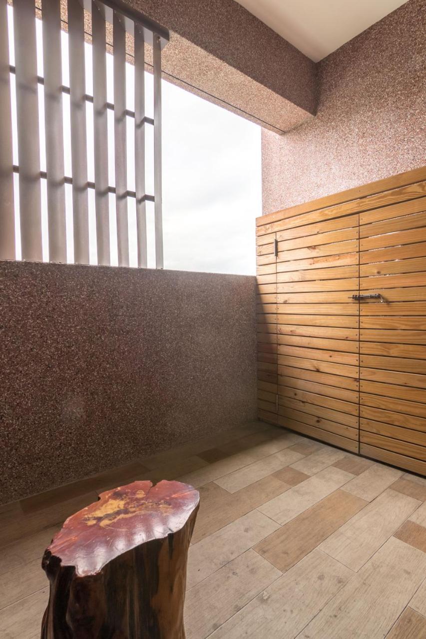 Jhongshan Building Bed And Breakfast Hualien Exterior foto